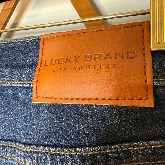 Lucky Brand Mid-Rise Sweet Boot Ankle Bootcut Dark Wash Jeans 10/30A Petite - Picture 4 of 11